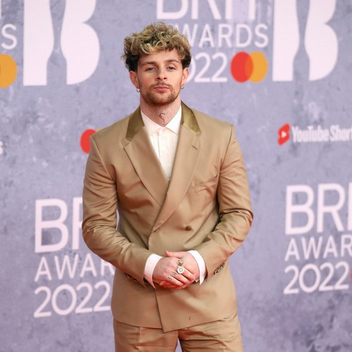 Harry Styles is wanted for a Tom Grennan collaboration