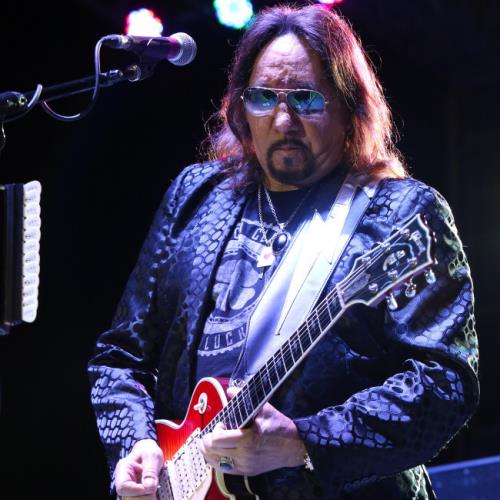 KISS hold moment of silence for Ace Frehley at first gig since his death