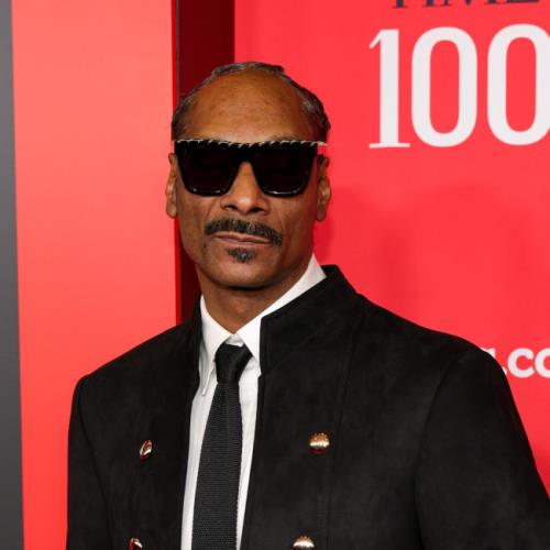 Snoop Dogg announces as headliner for Netflix Christmas Day NFL game