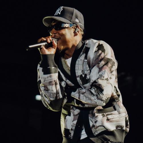 Jay-Z celebrates Beyonce’s birthday at London show
