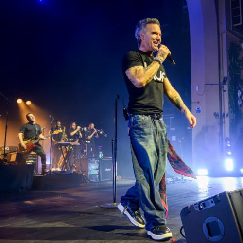 Robbie Williams announced as first 2027 British Grand Prix headliner at Silverstone