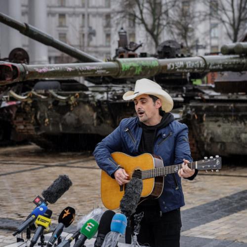 Brad Paisley blames ‘Russian bots’ for backlash over his Ukraine anthem Same Here