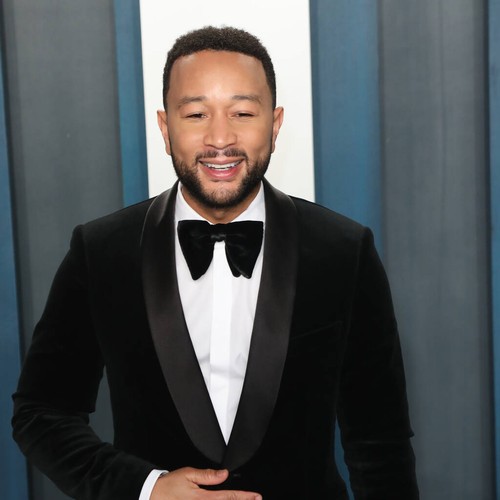 John Legend pays tribute to Prince with Nothing Compares 2 U performance