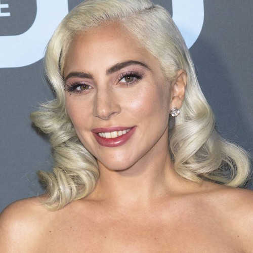 Lady Gaga celebrating album release with $100,000 charity donation