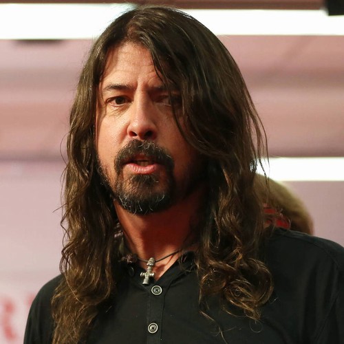 Dave Grohl defends teachers opposed to returning to COVID-19 classrooms