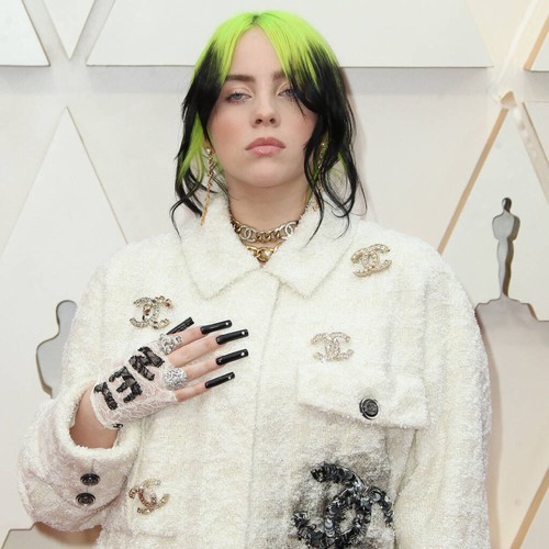 Billie Eilish menjadi headline Festival Glastonbury 2022 – Music News