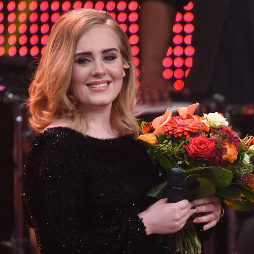 Adele akan merilis single baru bulan ini – Music News