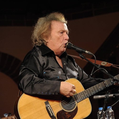 Don McLean calls Taylor Swift a 'major rock and roll force of nature'