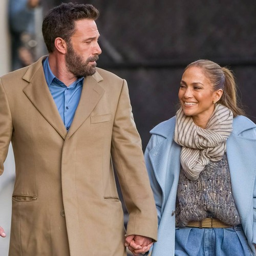 Jennifer Lopez feels 'lucky and proud' to be with Ben Affleck once again thumbnail