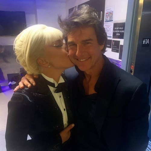 Lady Gaga kisses Tom Cruise on the cheek at Las Vegas show