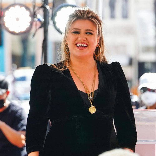 Kelly Clarkson recorded Kelsea Ballerini collaboration hours after receiving request