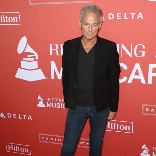 Lindsey Buckingham pays tribute to late 'musical comrade' Christine McVie