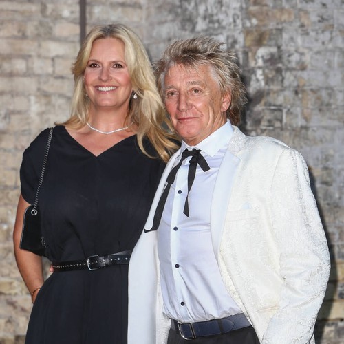 Rod Stewart reveals Penny Lancaster is his first wife to go through menopause