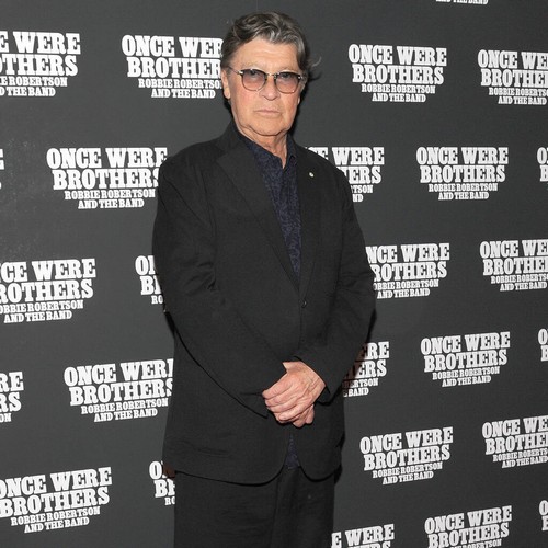 Musician Robbie Robertson dies aged 80 – Music News