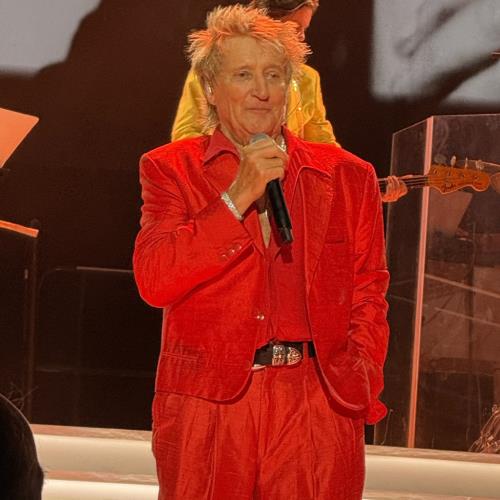 Rod Stewart becomes a grandfather for the sixth time